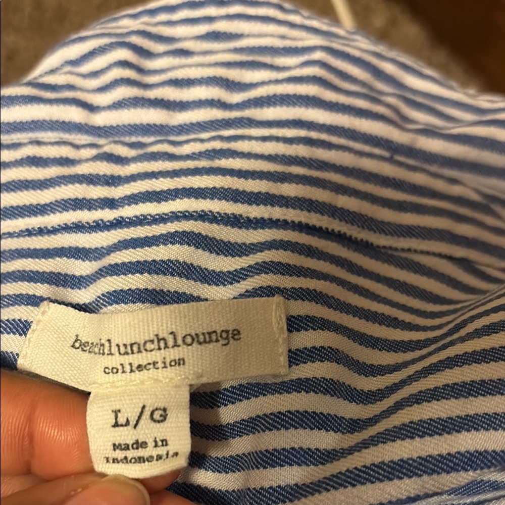 Beachlunchlounge Blue and White Striped Top